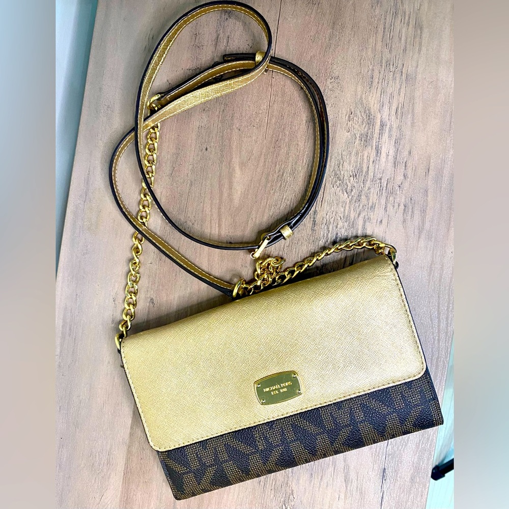 Michael Kors Crossbody